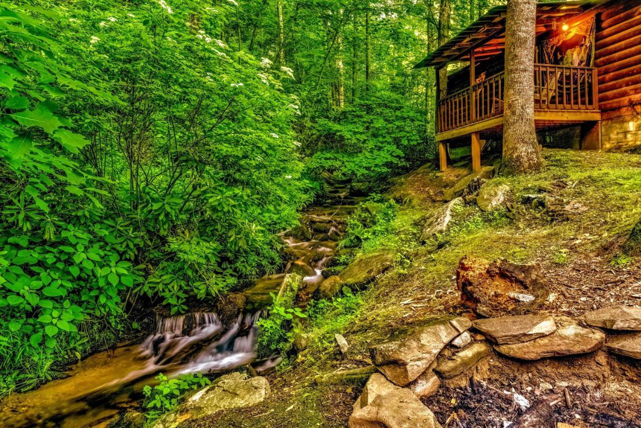Panther Creek Cabins Cherokee Exterior photo