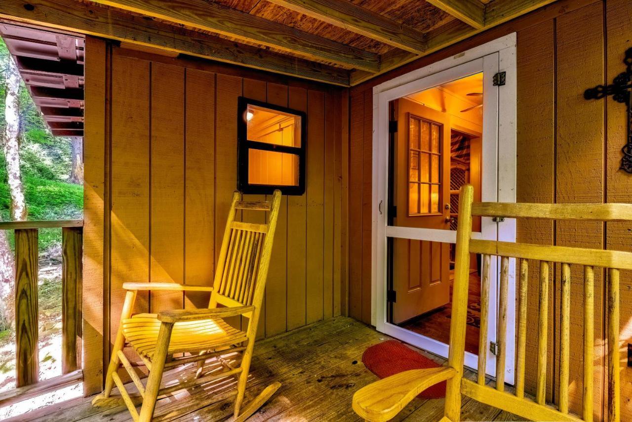 Panther Creek Cabins Cherokee Exterior photo